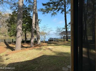 701 Forest Point Dr, Brandon, MS 39047