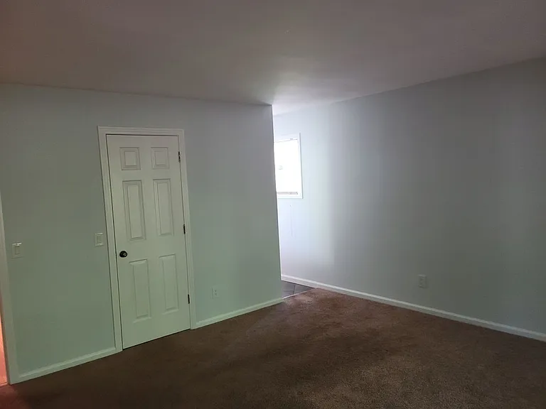 1811 Irish Blvd — Photo 22