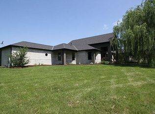 11481 Lower Marine Rd, Highland, IL 62249