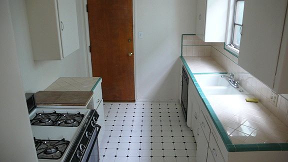 4th image of 1959 S Beverly Glen Blvd APT A