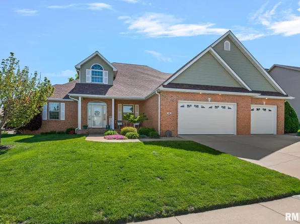 4 Rosemary Ln, Jacksonville, IL 62650