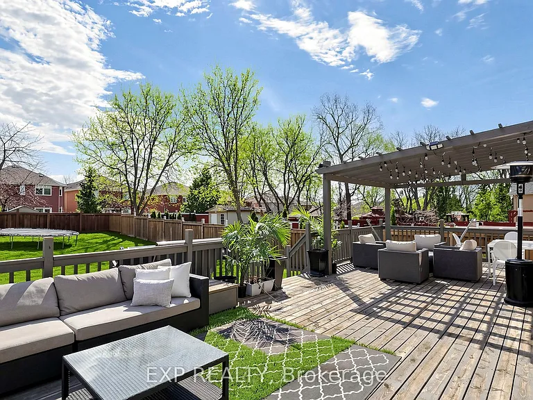 1865 Woodview Ave #BASEMENT — Photo 32
