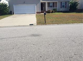 2217 Chasewater Rd, Fayetteville, NC 28306