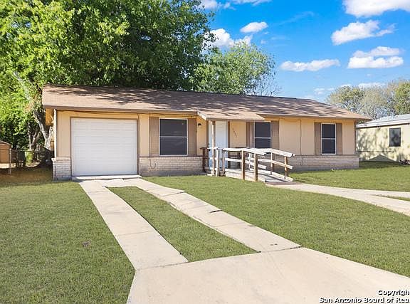 2nd image of 3951 Tropical Dr
