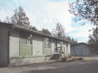 5531 Harbor View Dr, Weed, CA 96094