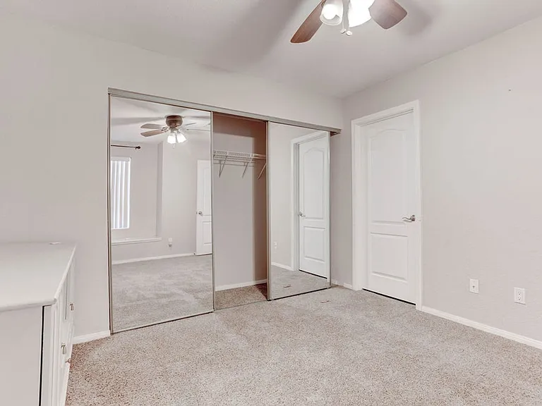 9325 W Desert Inn Rd #206 — Photo 15