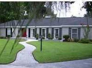 13 Woodhull Rd, Savannah, GA 31404