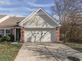 7455 Oak Knoll Dr, Indianapolis, IN
