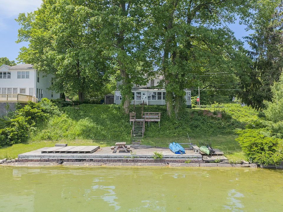 1st image of 68270 N Shore Dr