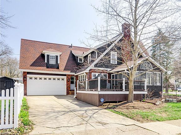 4th image of 1733 Chestnut Blvd