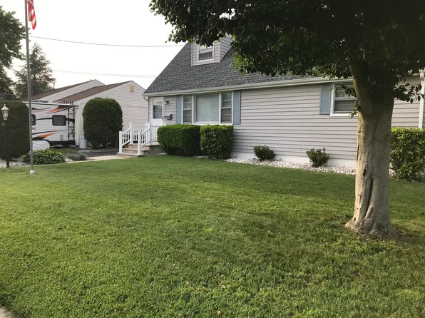 627 S Manetta Dr, Point Pleasant Beach, NJ 08742