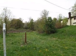 2876 Graybill Rd, Uniontown, OH 44685