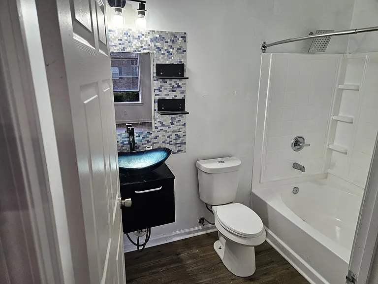 3235 Fairington Dr #3235 — Photo 3