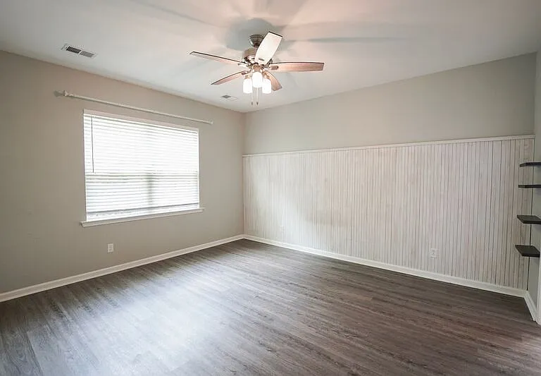24 Crown Ct — Photo 9