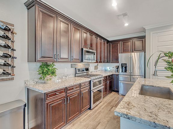 2nd image of 3030 W Woburn Ln