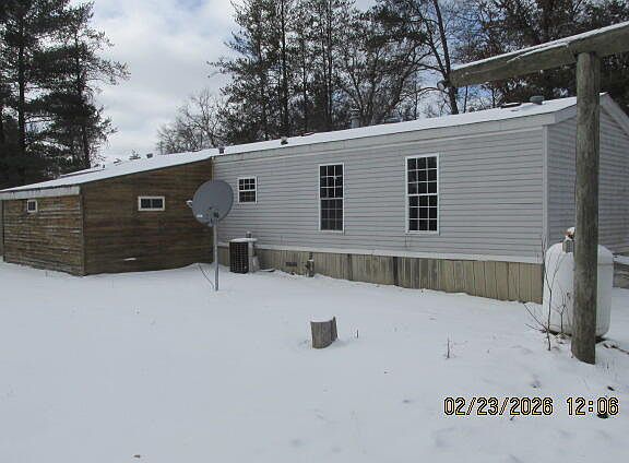 5th image of 8990 S Crosby Rd