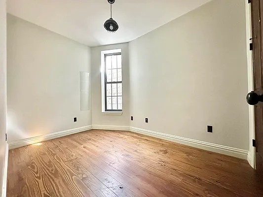 Rented by Doorway NYC, LLC | media 14