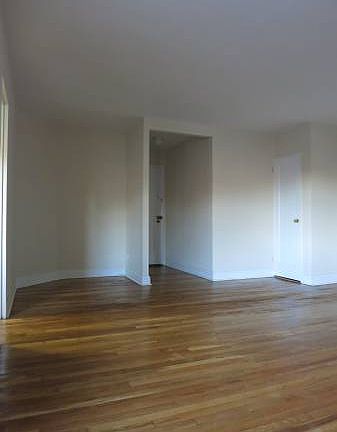 3rd image of 1489 Shore Pkwy APT 6C