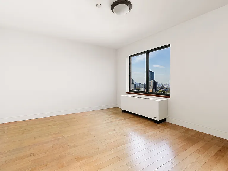 939 Union St #11 — Photo 10
