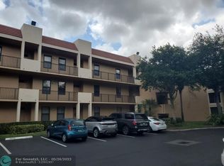 6713 Coral Lake Dr #6713, Margate, FL 33063