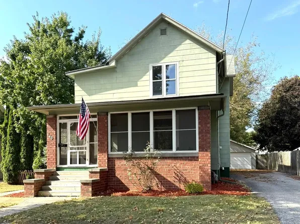 140 Fulton St, Galesburg, IL 61401