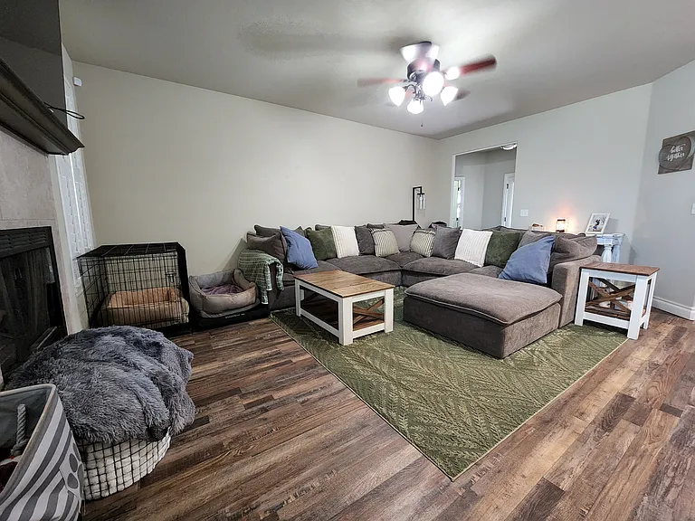 10905 Marion Dr — Photo 9