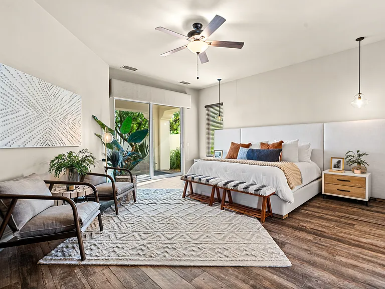 56738 Palms Dr — Photo 15