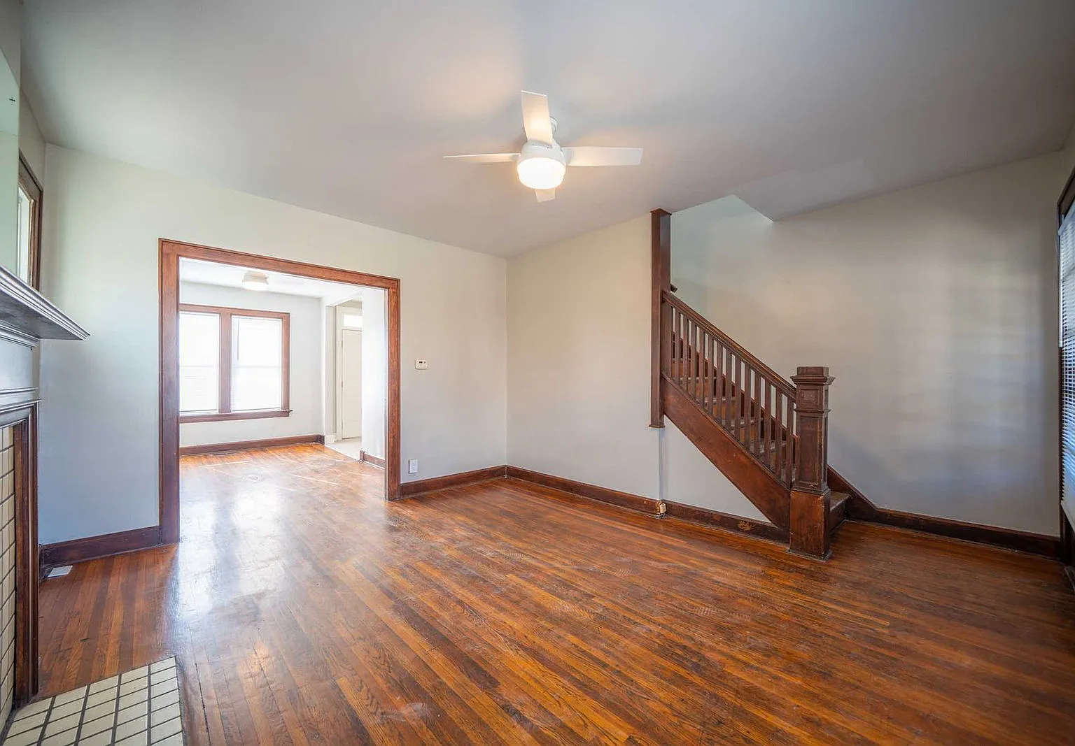 2 bed, 1.0 bath, $1,249 — Photo 3