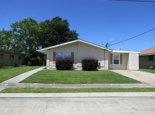 4650 Longfellow Dr, New Orleans, LA 70127