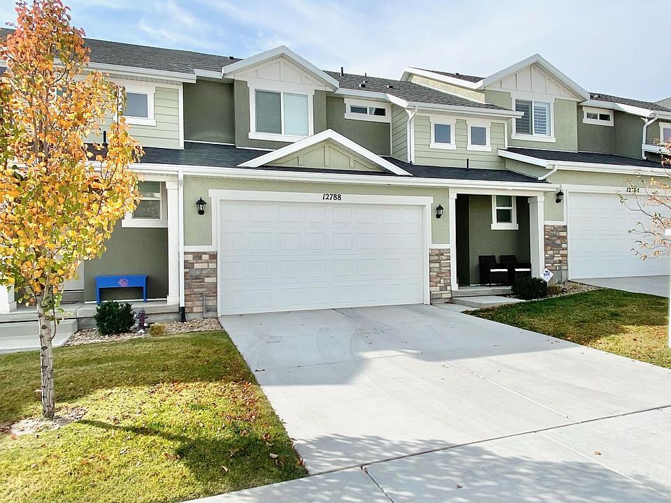 1st image of 12788 S Sandfields Cir W