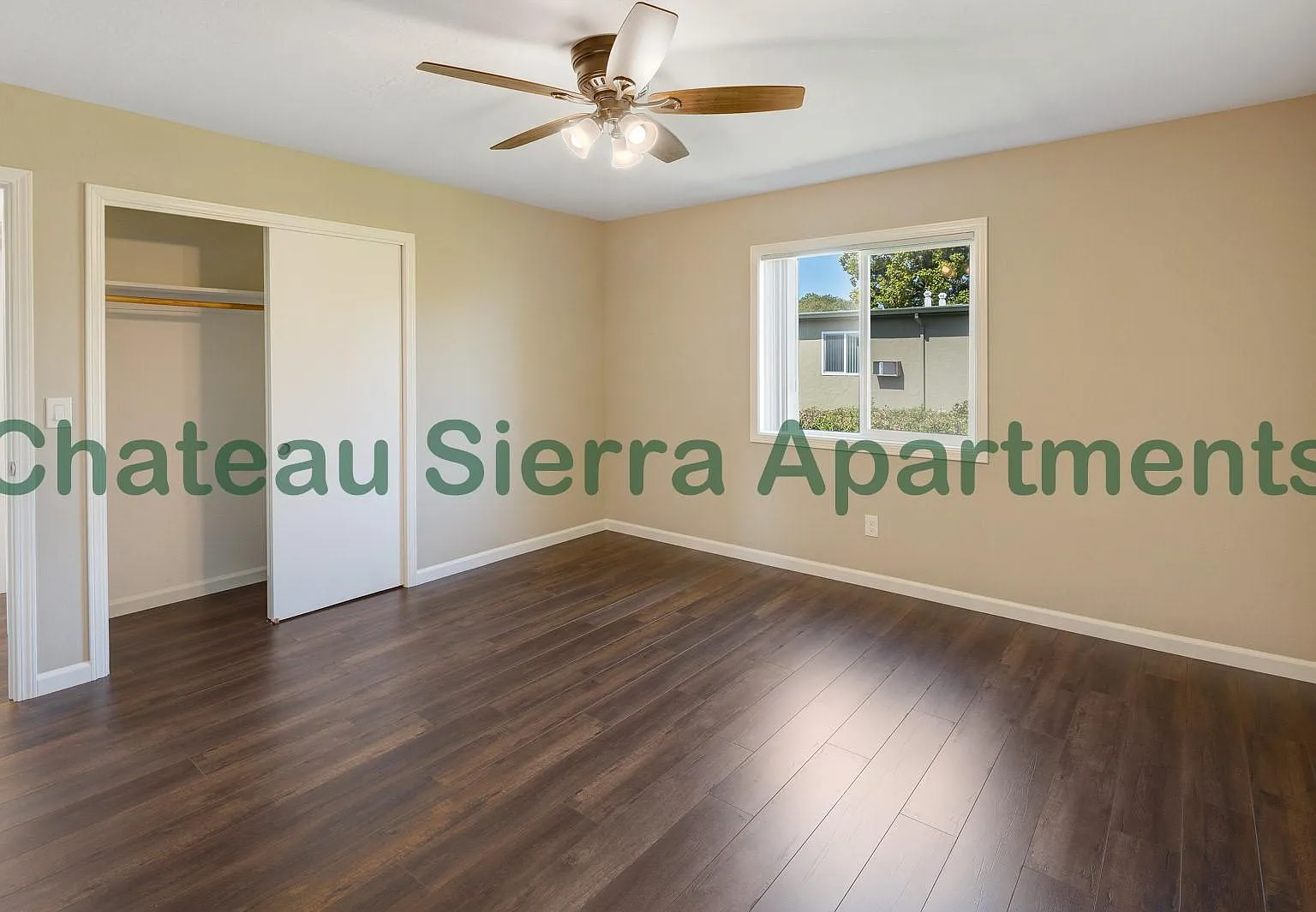 Chateau Sierra — Photo 4