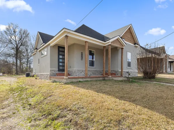 1237 Bonham St, Paris, TX 75460
