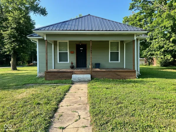 2347 Chase St, Terre Haute, IN 47807