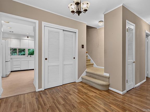 3rd image of 38 Beverly Road