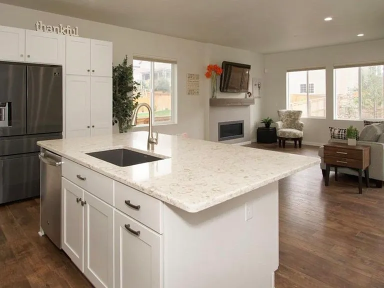 14212 Mosaic Ave — Photo 5