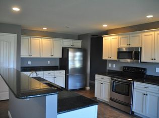 5607 Dunmeyer Ct, Columbia, MO 65203