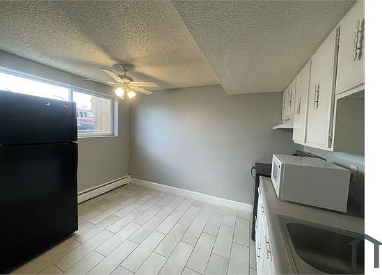 5th image of 1676 Hanover St APT 104