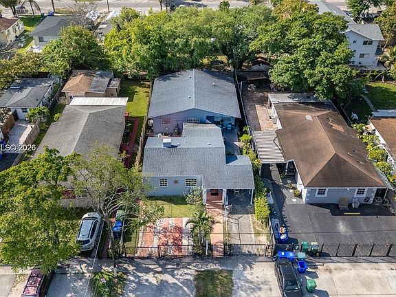 2nd image of 2610 NW 33rd St