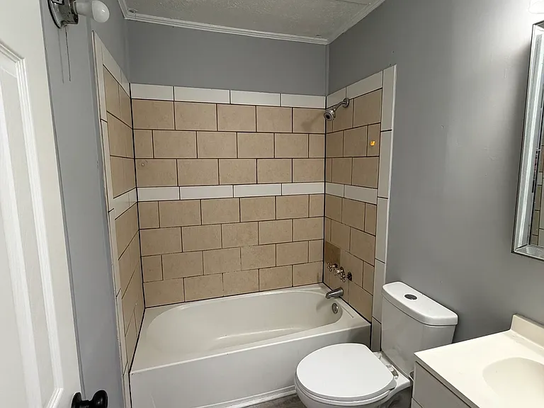 1280 Janice Ln NW — Photo 6