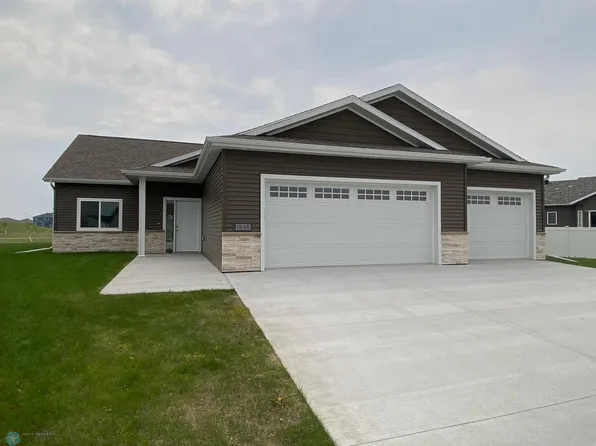 1848 67th Ave S, Fargo, ND 58104