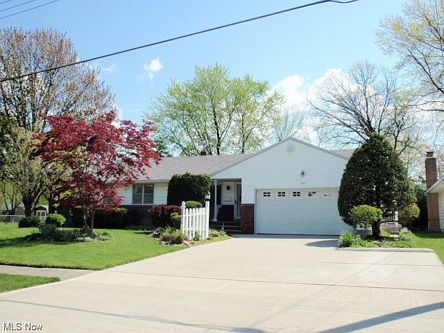 1st image of 200 Whitman Blvd