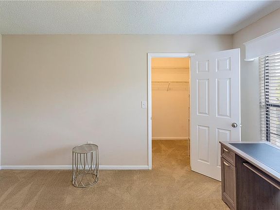 4th image of 3301 Crystal Ct E APT L