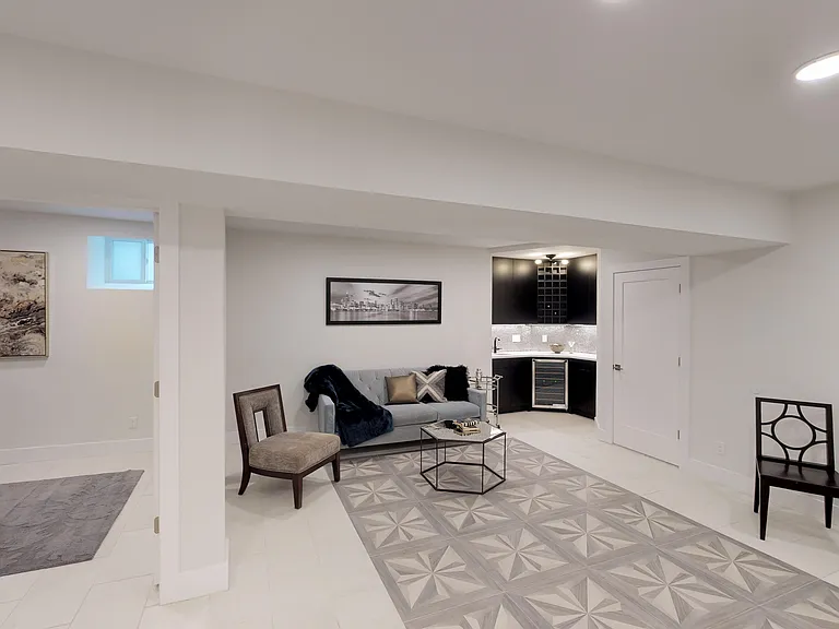 200 Shippen St #1 — Photo 7