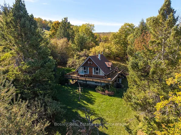 242 Arrowhead Rd #3, The Blue Mountains, ON L9Y 0S1