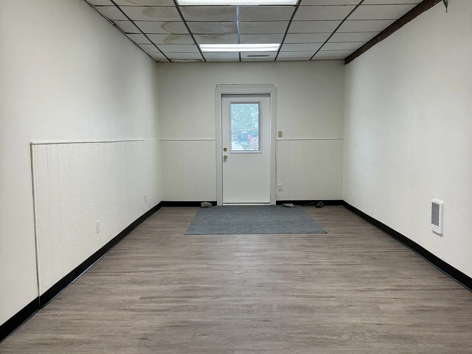 Studio, 1250 sqft, $1,600 — Photo 4