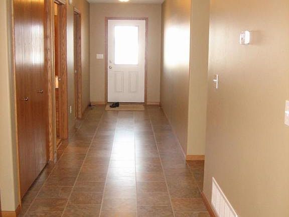 2nd image of 2120 Pembrooke Dr
