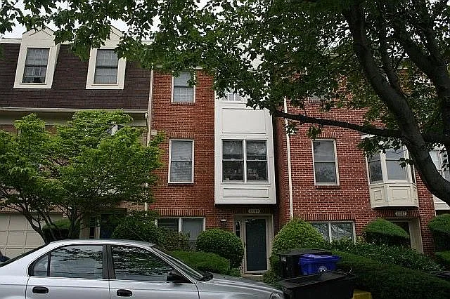 Townhouse Front View 2