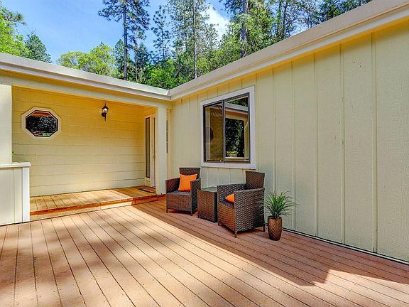 2nd image of 12395 Francis Dr