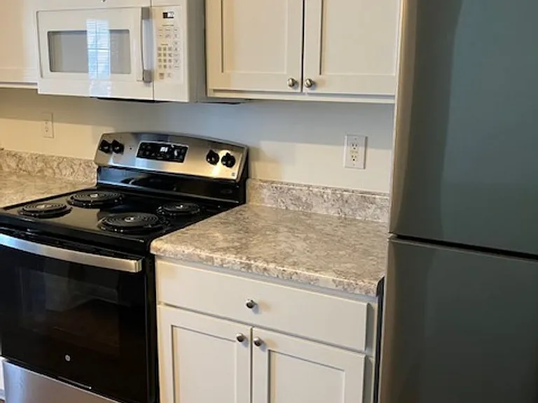 804J Bryce Ct — Photo 8
