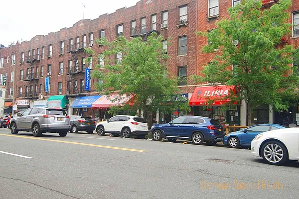 Rented by Norman Raindel, LREB | media 30